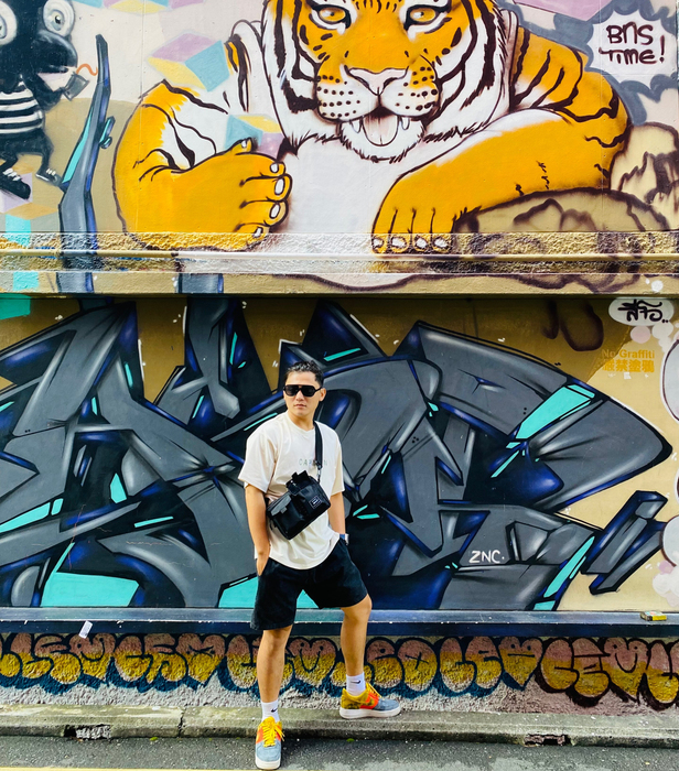 Travel Life with Tony